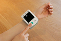 Wrist Blood 
Pressure Monitor
手腕式血壓計