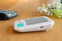 Upper-arm blood
Pressure Monitor
上臂式血壓計