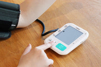 Upper-arm blood
Pressure Monitor
上臂式血壓計
