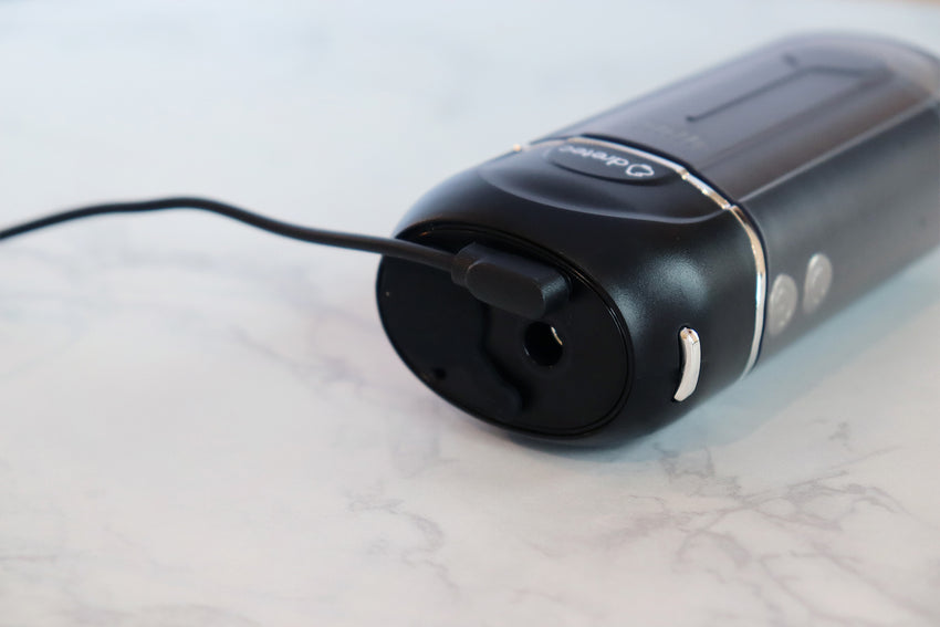 Portable Flosser 
水牙線機
