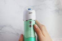 Portable Flosser 
水牙線機