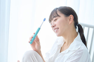 音波式電動牙刷 
Doctor Sonic Light